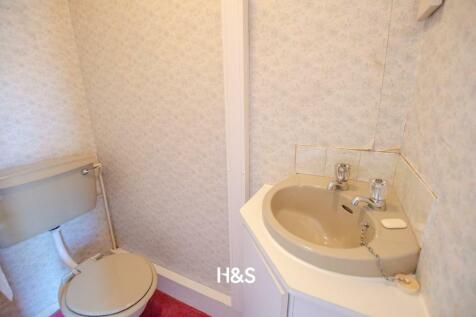 25easenhallclose15.jpg