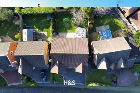 8 Pembridge Drone 2.jpg
