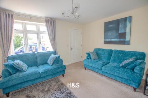 new lounge1.jpg