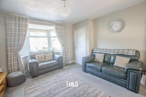 23 sladepool farm road - lounge.jpg