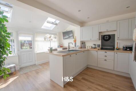 23 sladepool farm road - kitchen...jpg