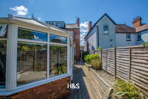 103 union road - rear garden.jpg