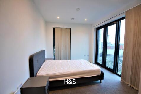 110 Axium - Bedroom .jpg