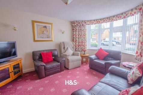 250 Ralph Road - lounge.jpg