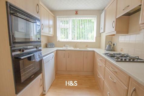 250 Ralph Road - Kitchen.jpg