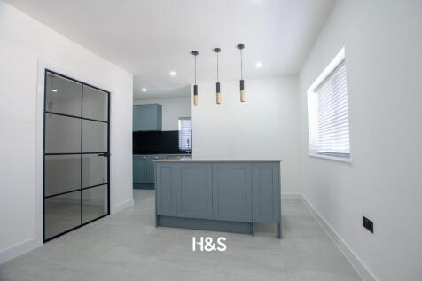 kitchen1.jpg