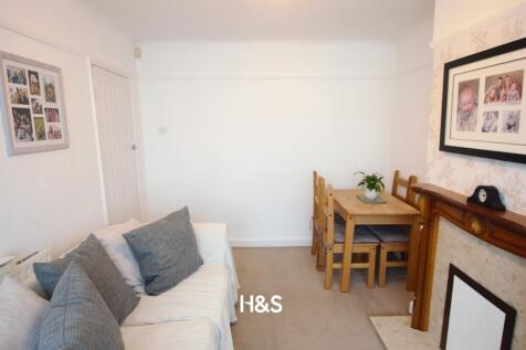 244 Church Road  -Lounge 3.jpg
