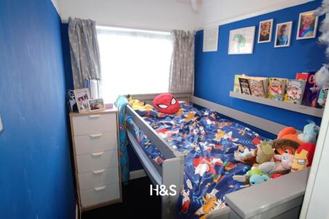 244 Church Road - bedroom 3.jpg