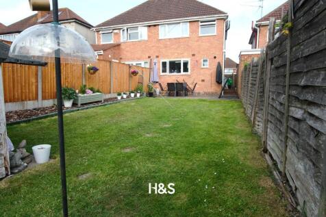 244 Church Road - rear 2.jpg