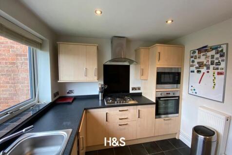 dorchester court kitcen.jpg