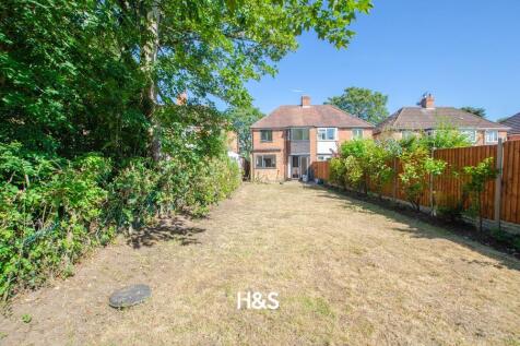 121 Sandgate - rear garden..jpg