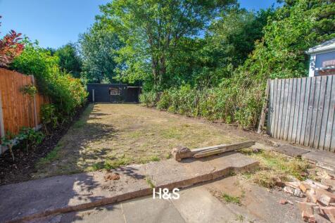 121 Sandgate - rear garden.jpg