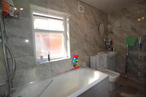 530 Warwick Road - bath.jpg