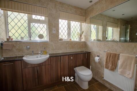 42 Northbrook Road - bath1.jpg