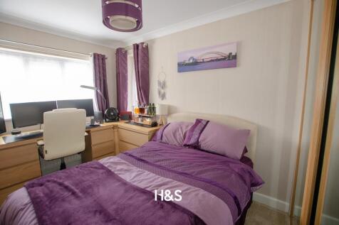 42 Northbrook Road - bed3.jpg