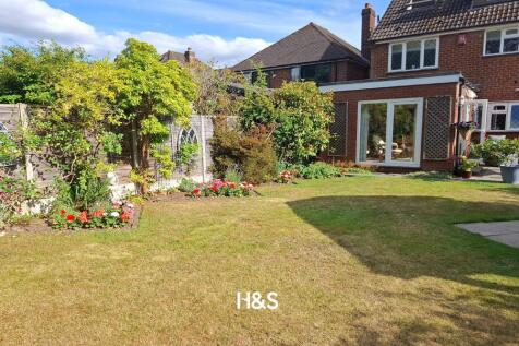 42 Northbrook - Rear 2.jpg