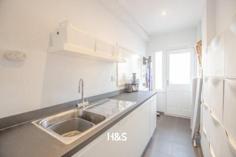 33 Burman Road - Utility.jpg