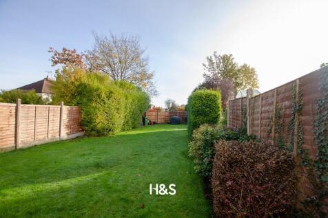 77 Shalford Road - garden.jpg