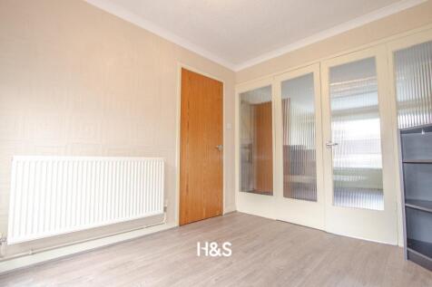 189 Priory Road - dining room..jpg