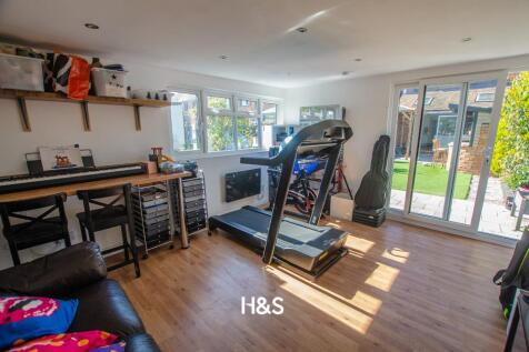 80 brandwood road - outbuilding..jpg