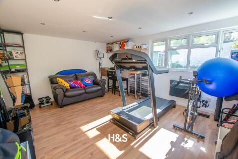 80 brandwood road - outbuilding.jpg