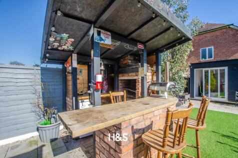 80 brandwood road - garden.jpg