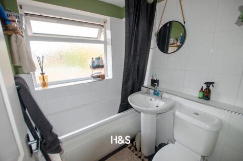 55 Nethercote Gardens - Bath.jpg