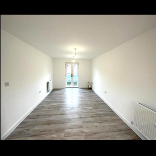 74 Newman Square livingroom.png