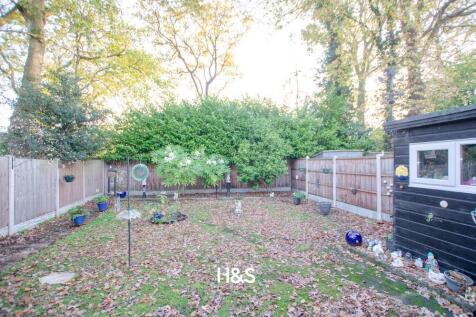 68 Featherstone - garden.jpg