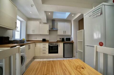 Kitchen1.1.jpg