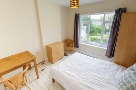 3 St james Drive Bedroom 6 (1).jpg