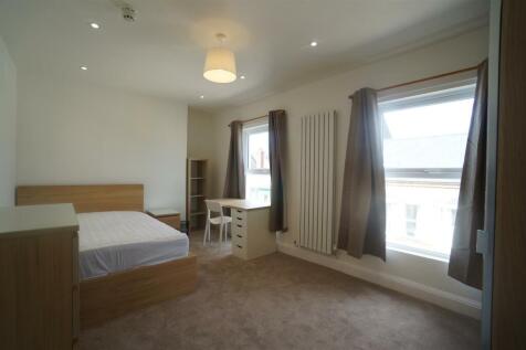 Bedroom 6.JPG