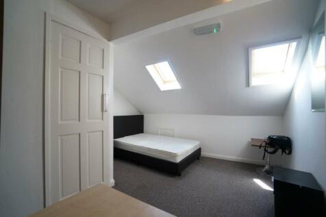 10aHolyheadRd_B5.JPG