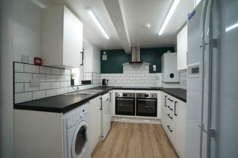 Kitchen.JPG