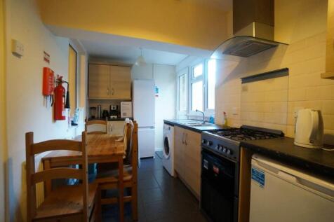 Kitchen.JPG