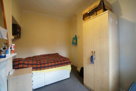 Bedroom 3.2.JPG