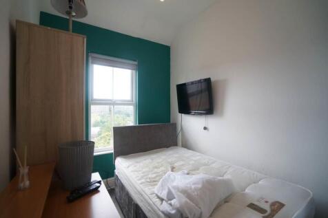 bed 4.JPG