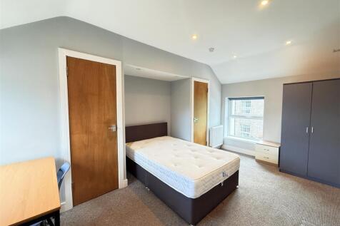 Bedroom 9.JPG