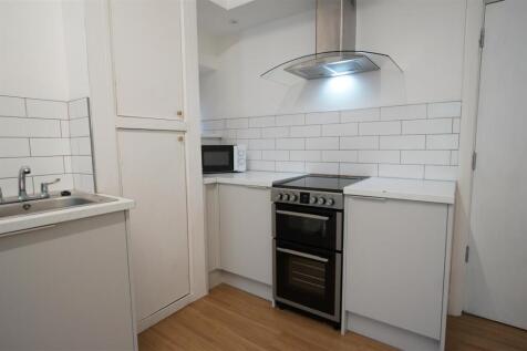 54HolyheadRoad_Kitchen1.1.JPG