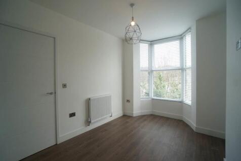 Living area 1.JPG