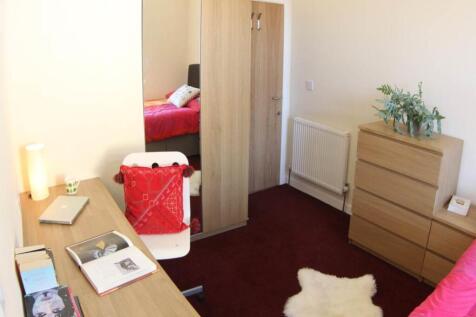 Chapel Flat 2 - Bedroom 1 - 2.JPG