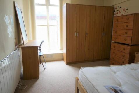 3Ebenezer_bedroom1.jpg