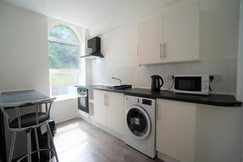 55hstflat2_kitchen.JPG