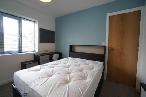 LyndenFlat2_Bed1.2.JPG