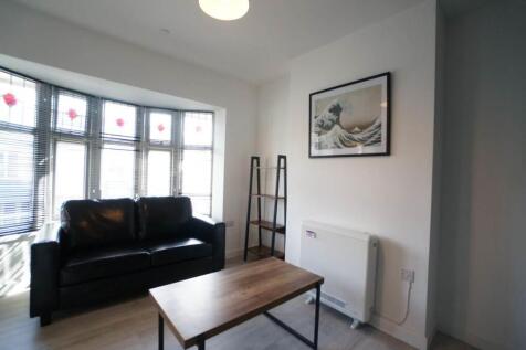 LyndenFlat2_Living1.1.JPG