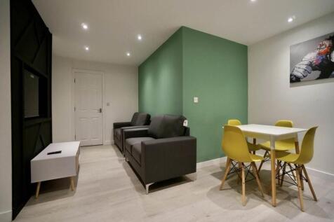 Lounge1.jpg