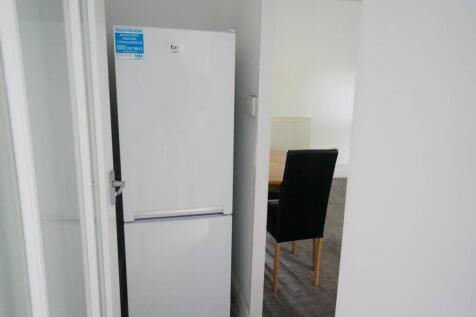 201Caernarfon_kitchen.JPG