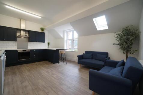 Kitchen/ Living Room