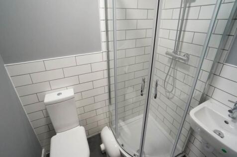 87FarrarRd_Bathroom4.JPG