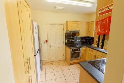 2 St J Kitchen (2).jpg